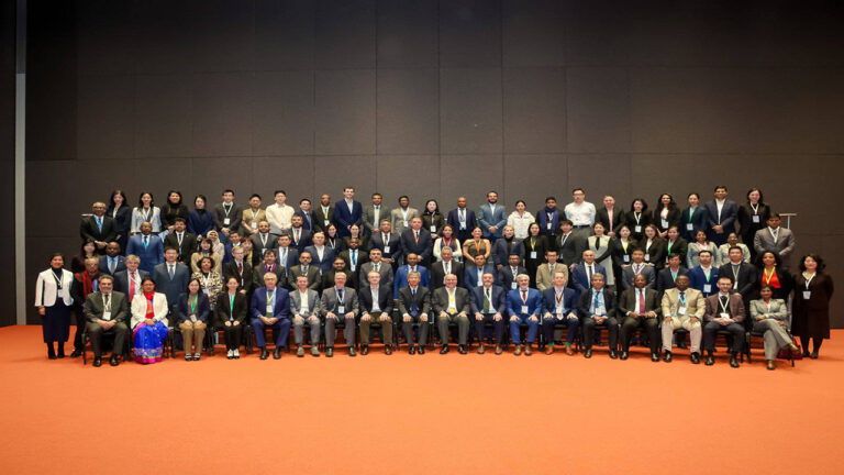 ក.ស.ភ. បានចូលរួមសន្និសីទវិនិយោគលើការតភ្ជាប់ស្តីពី “Green and Efficient Ports” នៅរដ្ឋធានីប៉េកាំង សាធារណរដ្ឋប្រជាមានិតចិន